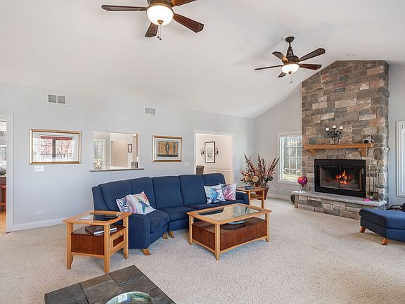 4th image of 817 Regner Rd