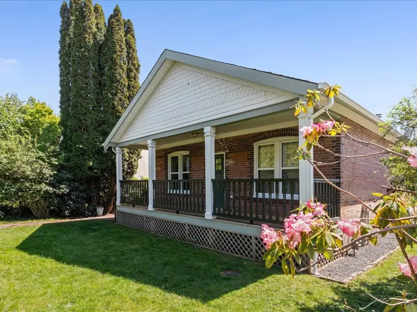 34758 Clayburn Rd, Abbotsford, BC V2S 7Y9