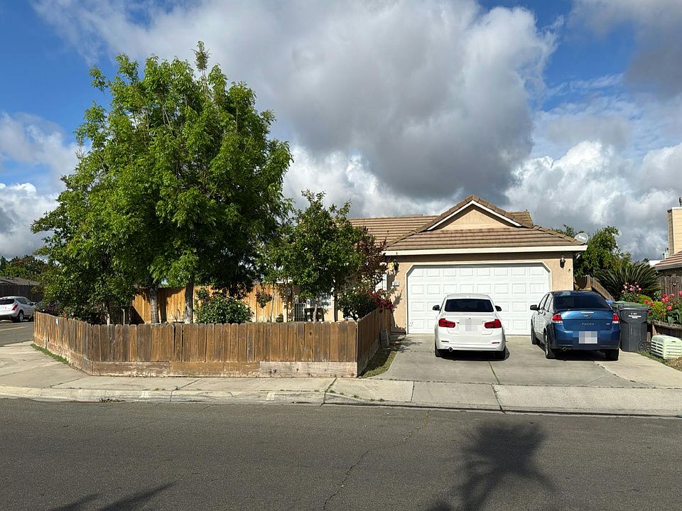 1st image of 1893 5th St