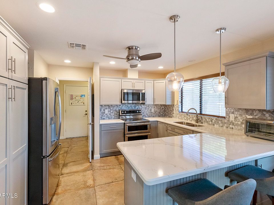 1st image of 1059 S 81ST Street
