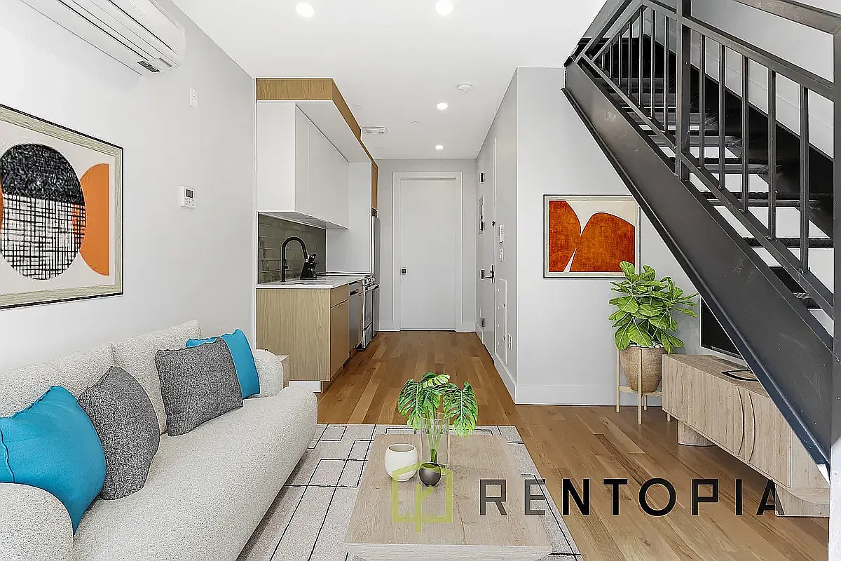 438 Union Avenue — Photo 1