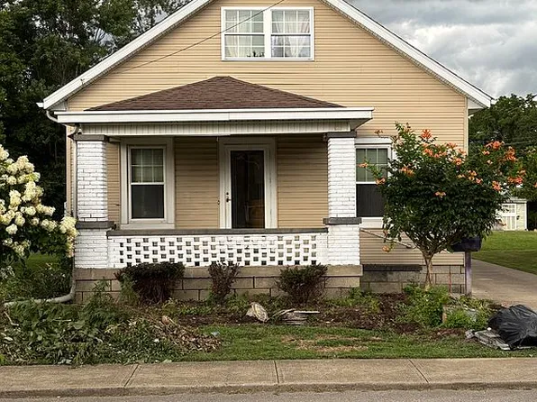 614 4th St, Rising Sun, IN 47040