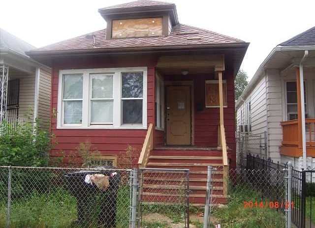 2nd image of 6628 S Oakley Ave