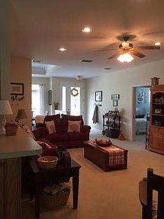 4th image of 10230 Wildwood Cir
