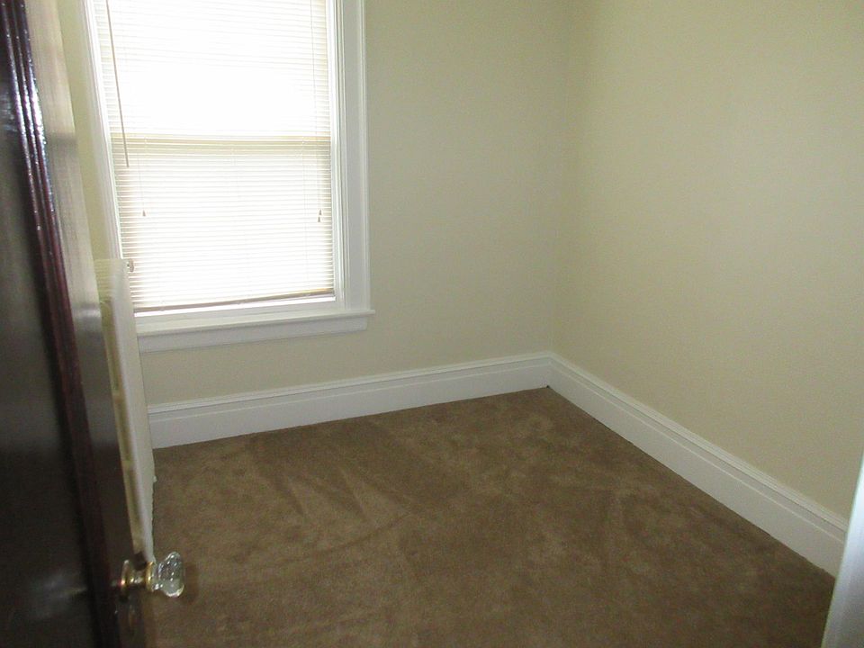 1st image of 147 Delaware St Ste 2