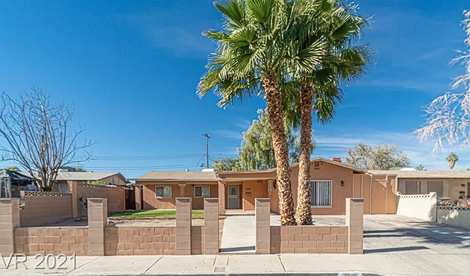 1st image of 3595 Vista Del Monte Dr