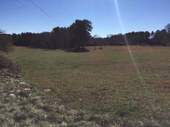 4th image of 5031 Georgia Highway 81