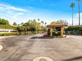 2288 Oakcrest Dr, Palm Springs, CA 92264