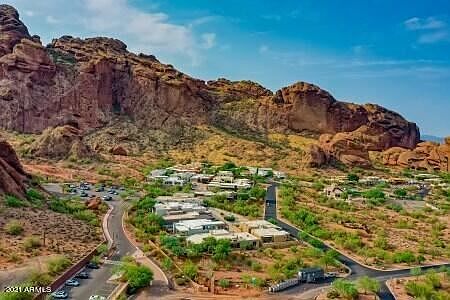 1st image of 5811 N Echo Canyon Cir