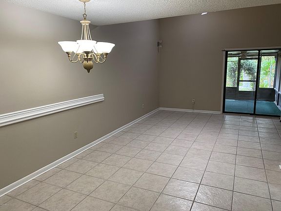 3rd image of 5560 Greatpine Ln S