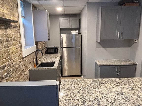 2nd image of 1860 N Humboldt Ave #1866