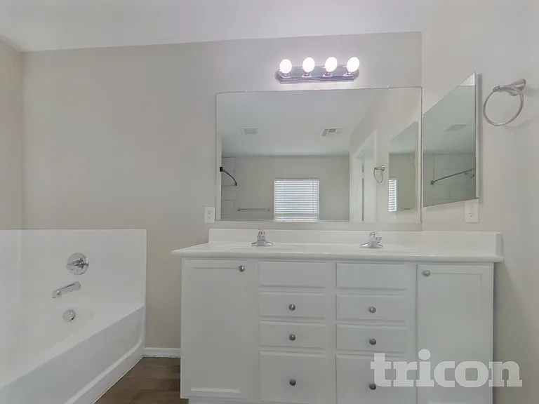 6327 W Fawn Dr — Photo 9