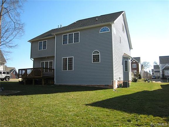 2nd image of 4909 Larabrook Pl