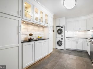 5902 Mount Eagle Dr APT 1615, Alexandria, VA 22303