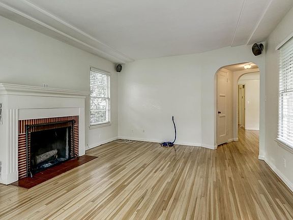 5th image of 24550 San Marcos Dr