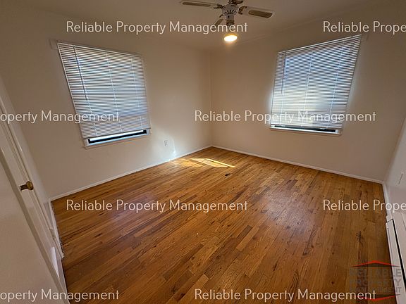 5th image of 1051 Russett St