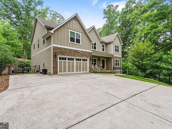 2nd image of 4475 Liberty Rd
