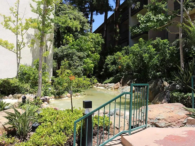 1615 Hotel Cir S #D310 — Photo 27