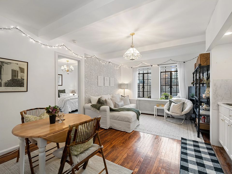 1st image of 45 Tudor City Pl APT 2011