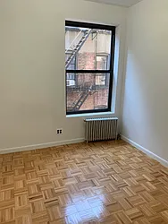 Rented by M.Grossman R.E. Management