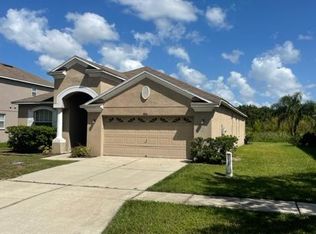 8806 Sandy Plains Dr, Riverview, FL 33578
