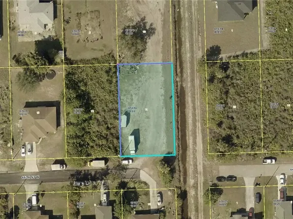 2800 66th St W, Lehigh Acres, FL 33971