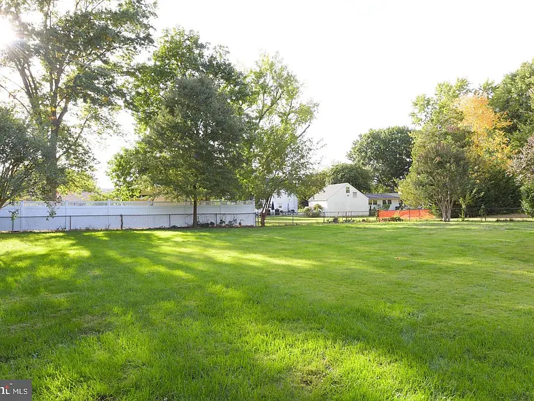 8506 Wagon Wheel Rd — Photo 27