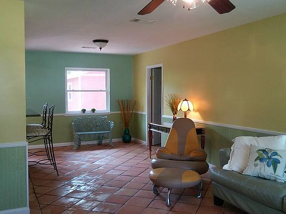 4th image of 2188 Saint James Blvd