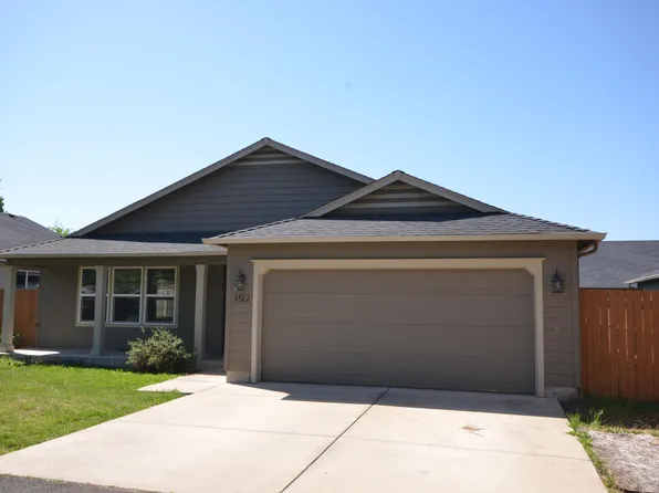 3512 Avenue H, White City, OR 97503
