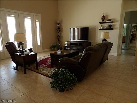 5th image of 5435 Marina Dr