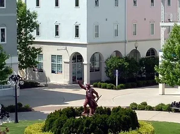 Continent French Quarter Apt