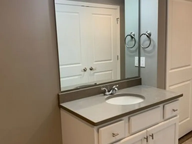 105 Bogad St — Photo 15
