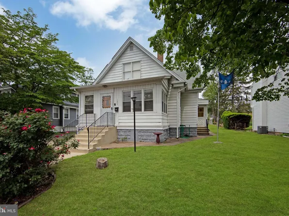 1833 W High St, Haddon Heights, NJ 08035