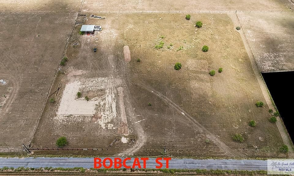 1st image of 485 Bobcat