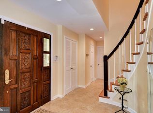 10517 Tyler Ter, Potomac, MD 20854