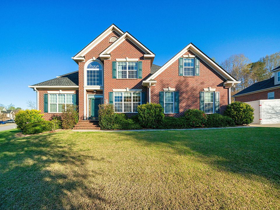1st image of 242 Dorset Drive