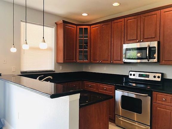 3rd image of 6566 Hidden Cove Dr #6566