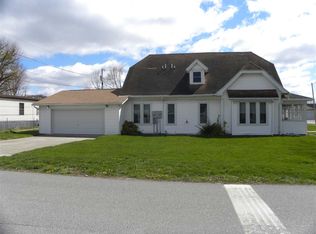 10 S East St, Spencer, IN 47460