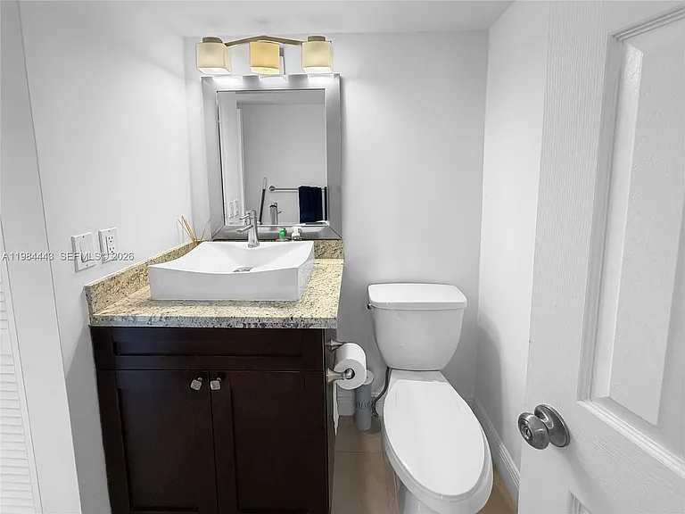 3301 N Country Club Dr #804 — Photo 20