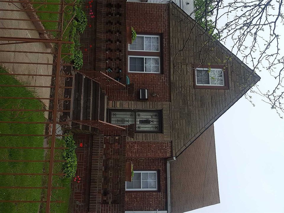 1st image of 11130 142nd St