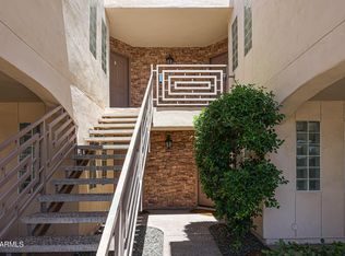 3235 E CAMELBACK Road #220, Phoenix, AZ 85018