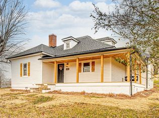 3129 Westfield Rd, Mount Airy, NC 27030