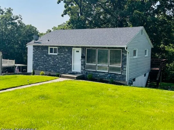 502 Aurora Ave, Jefferson City, MO 65101