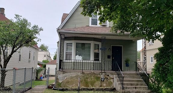 4th image of 10436 S Avenue J