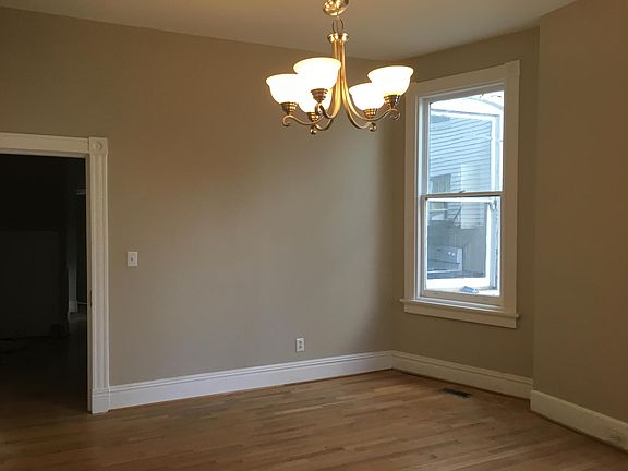 4th image of 2504 Floyd Ave APT 1