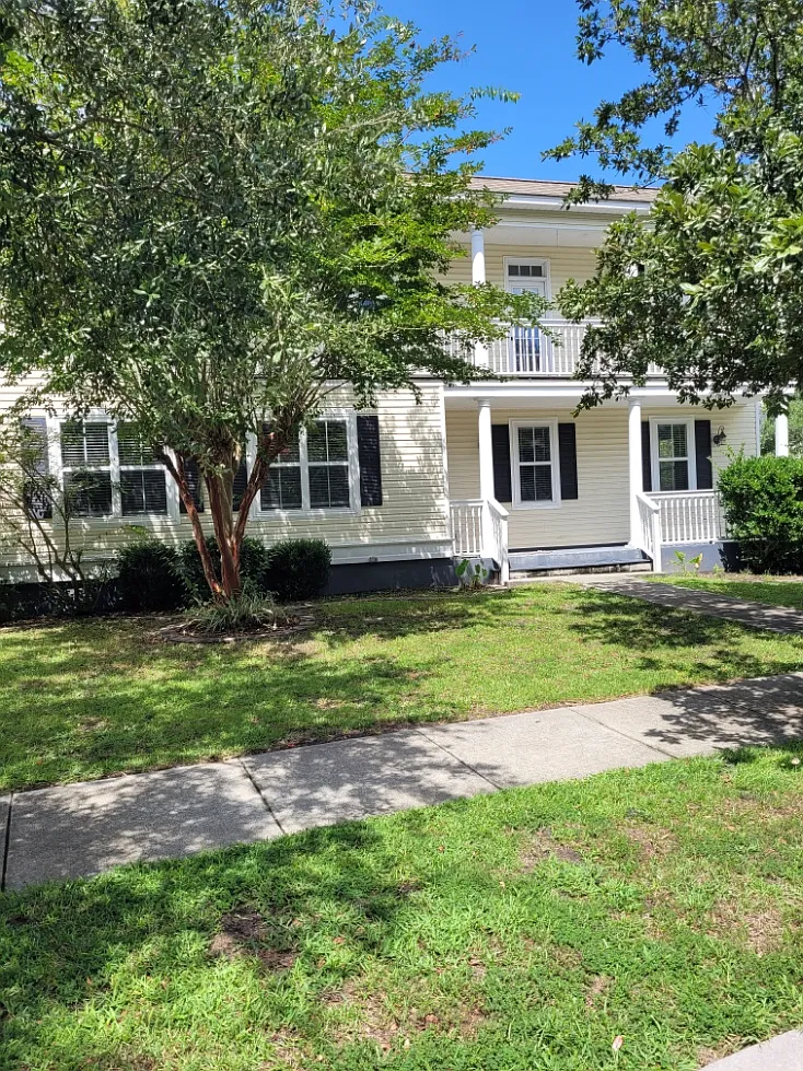 1 Abbey Ave — Photo 4