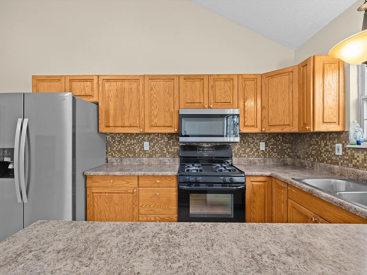 2 bed, $1,395 — Photo 3