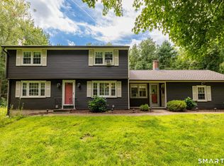 15 Village Lane, Burlington, CT 06013