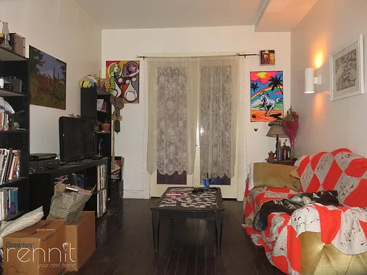 Rented by Rennit Inc. | media 22