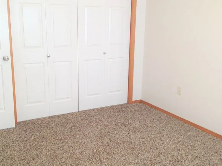 513 Sixteen Avenue Cir NE #7 — Photo 9